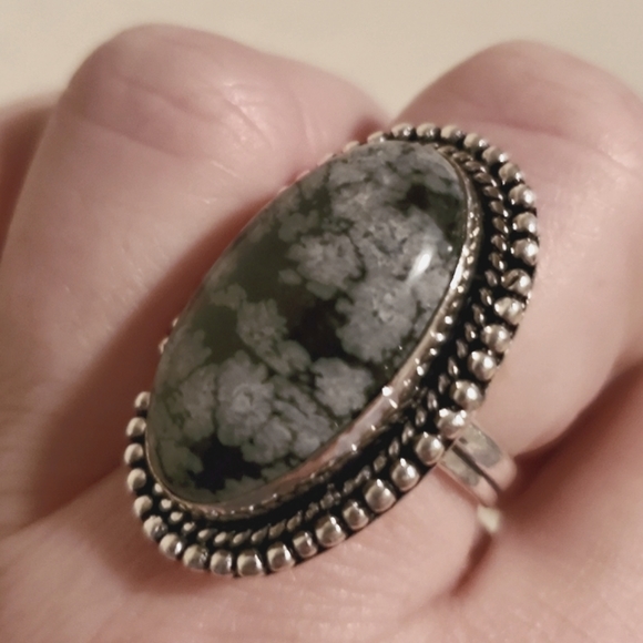 New Snowflake Obsidian 925 Silver Ring. - Picture 5 of 6